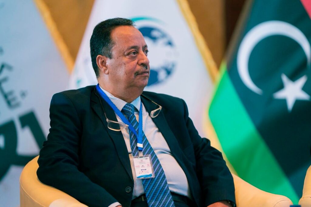 حوارية بعنوان "المخلفات الطبية والطرق الصحيحة للتخلص منها" 4 حوارية بعنوان "المخلفات الطبية والطرق الصحيحة للتخلص منها"