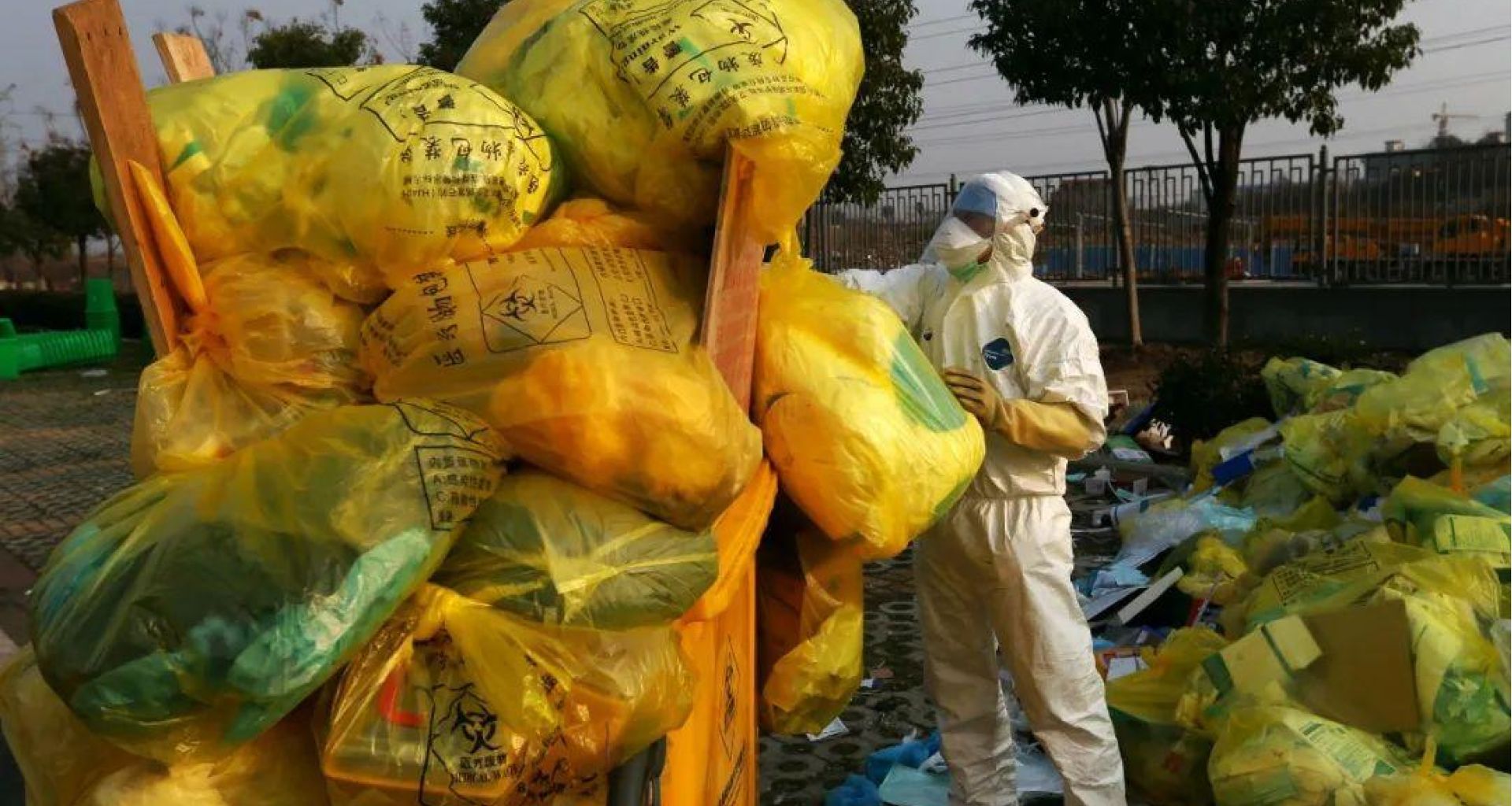 جائحة فيروس الكورونا وإدارة النفايات 1 جائحة فيروس الكورونا وإدارة النفايات