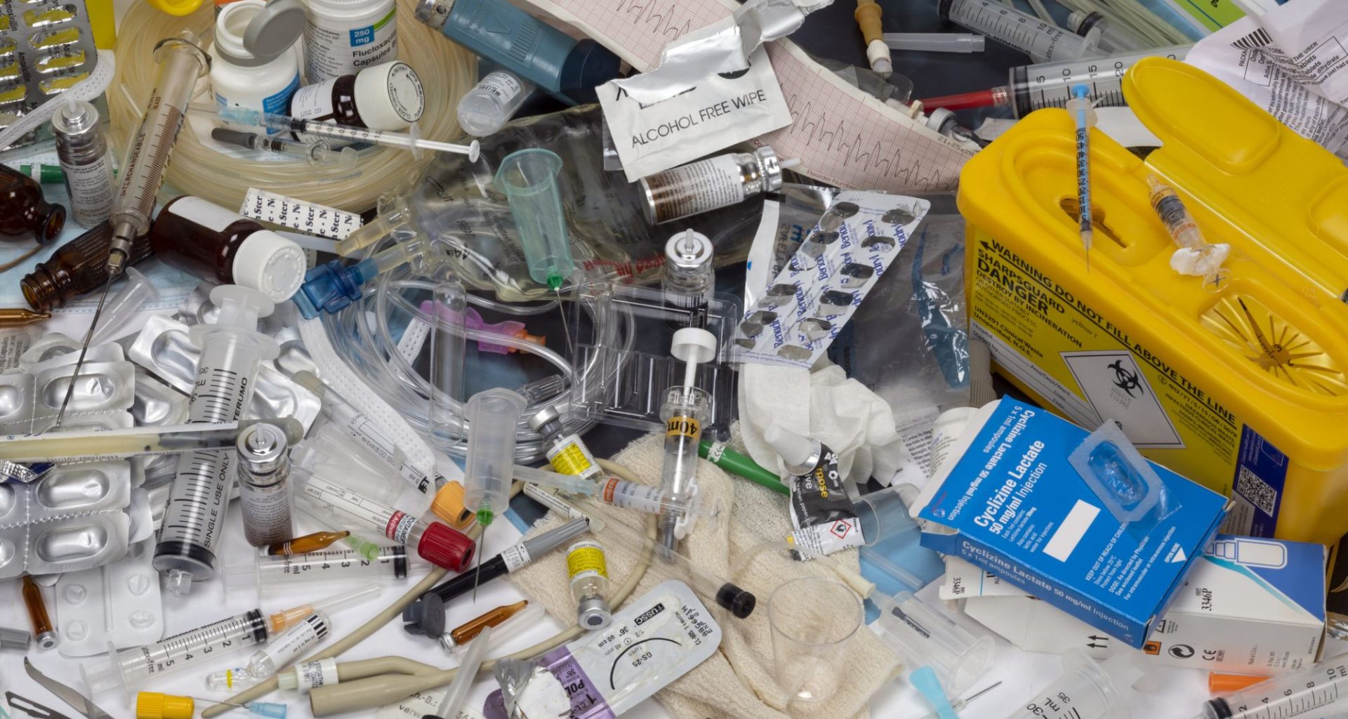 التأثير البيئي للمعالجة الكيميائية للنفايات الطبية 1 التأثير البيئي للمعالجة الكيميائية للنفايات الطبية