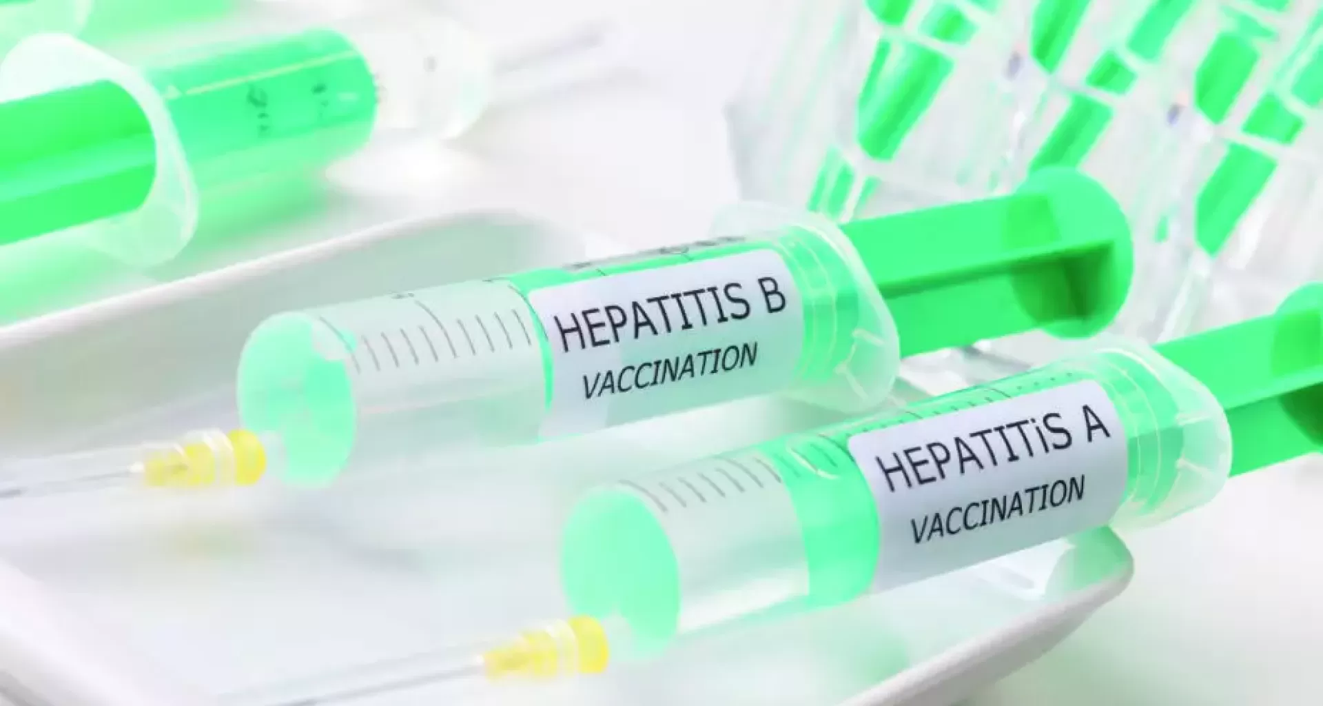 التطعيم ضد التهاب الكبد الفيروسي (B) في منع العدوى في العاملين مع النفايات الرعاية الصحية 1 التطعيم ضد التهاب الكبد الفيروسي (B) في منع العدوى في العاملين مع النفايات الرعاية الصحية