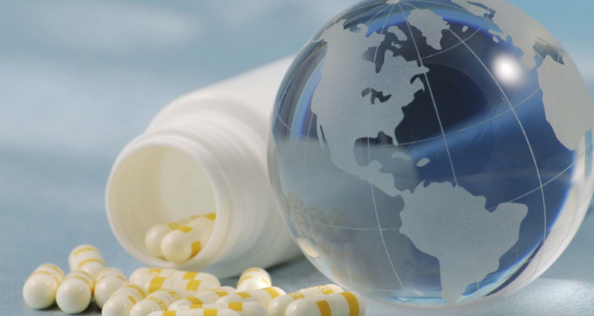 المخاطر البيئية والصحية لتلوث البحار والأنهار بالأدوية والمشتقات الصيدلانية 1 المخاطر البيئية والصحية لتلوث البحار والأنهار بالأدوية والمشتقات الصيدلانية