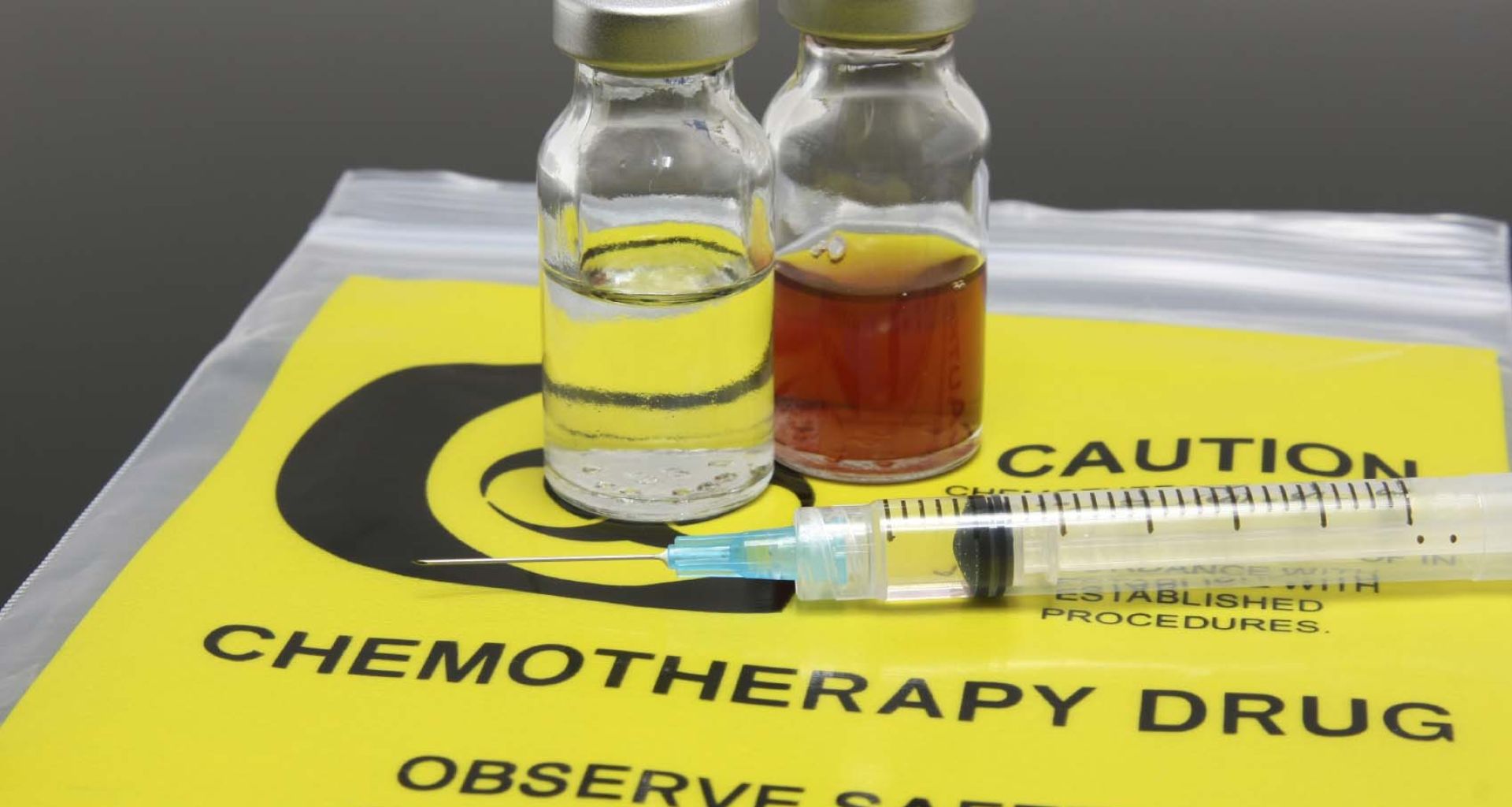 الطرق المتبعة حالياً في التعامل مع مخلفات أدوية العلاج الكيماوي السامة داخل بعض أقسام علاج الأورام بدول العالم الثالث 1 الطرق المتبعة حالياً في التعامل مع مخلفات أدوية العلاج الكيماوي السامة داخل بعض أقسام علاج الأورام بدول العالم الثالث