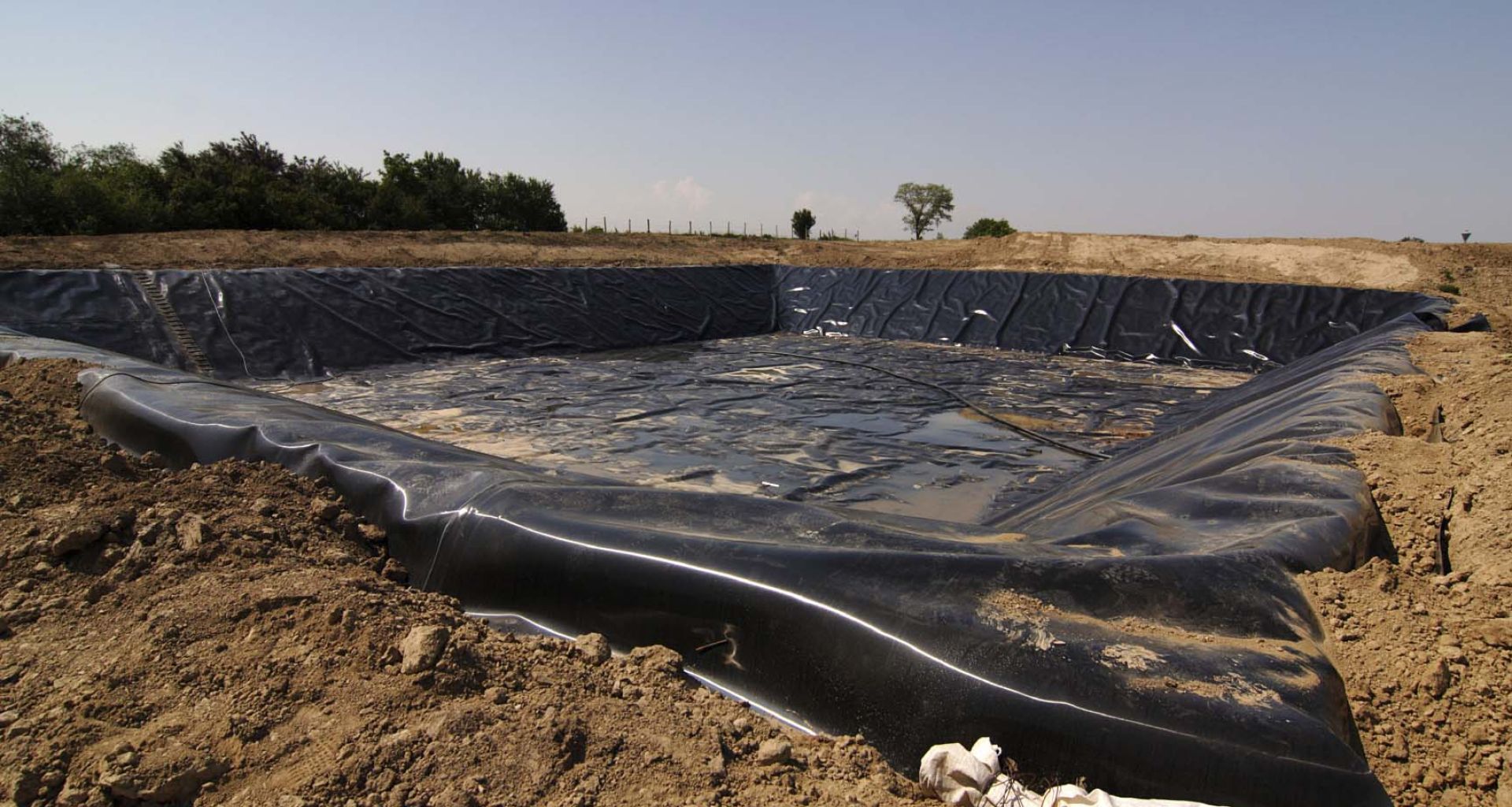 مدافن آمنة للنفايات الخطرة 1 مدافن آمنة للنفايات الخطرة