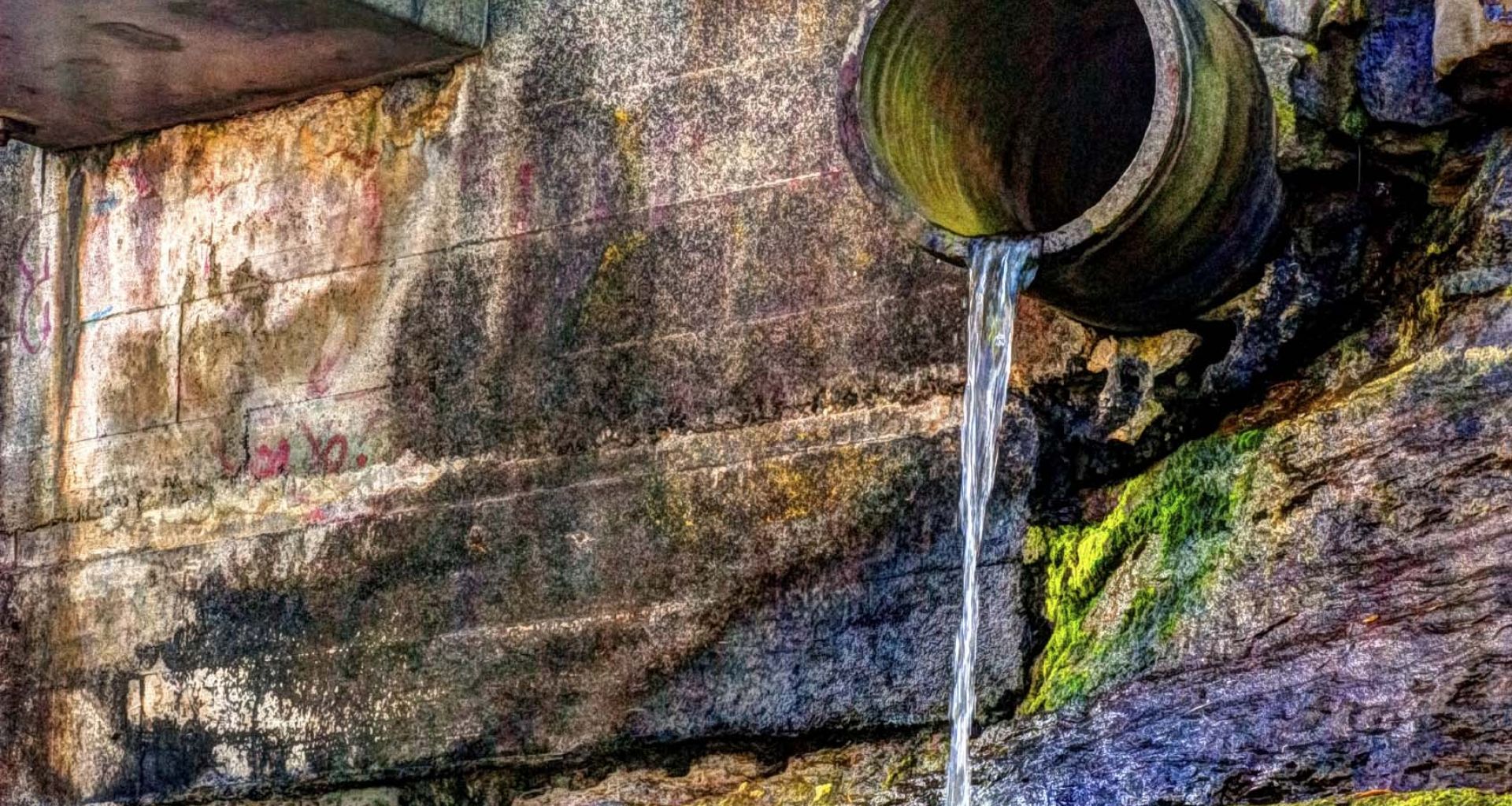 المخلفات الطبية السائلة ومياه الصرف الصحي 1 المخلفات الطبية السائلة ومياه الصرف الصحي