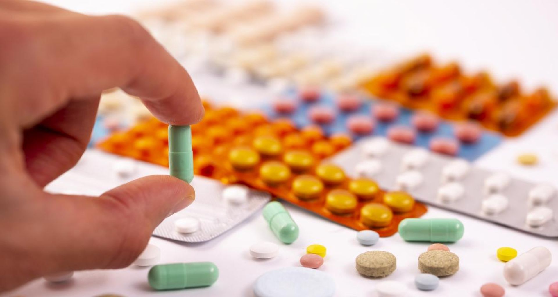 فرض رقابة صارمة على عمليات التخلص من النفايات الصيدلانية 1 فرض رقابة صارمة على عمليات التخلص من النفايات الصيدلانية