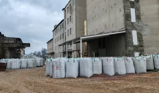 عزل المرضى المصابين بأمراض معدية لمنع انتشار العدوى