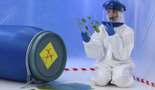 مواصفات عربات وساحات تجميع المخلفات الطبية