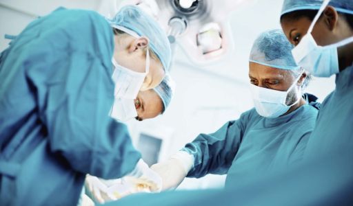مراقبة وتقييم إدارة المخلفات الطبية