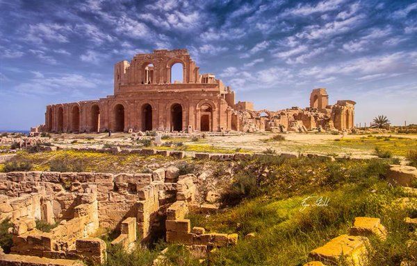 محاضرة في مستشفى الجلاء للولادة وأمراض النساء بمدينة طرابلس 2015 5 ورشة عمل حول إدارة النفايات الطبية في مدينة صبراتة 2017