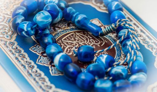 معالجة أكياس وحدات الدم المرفوضة في مصارف الدم: التطهير بالكيماويات أو التعقيم بالبخار