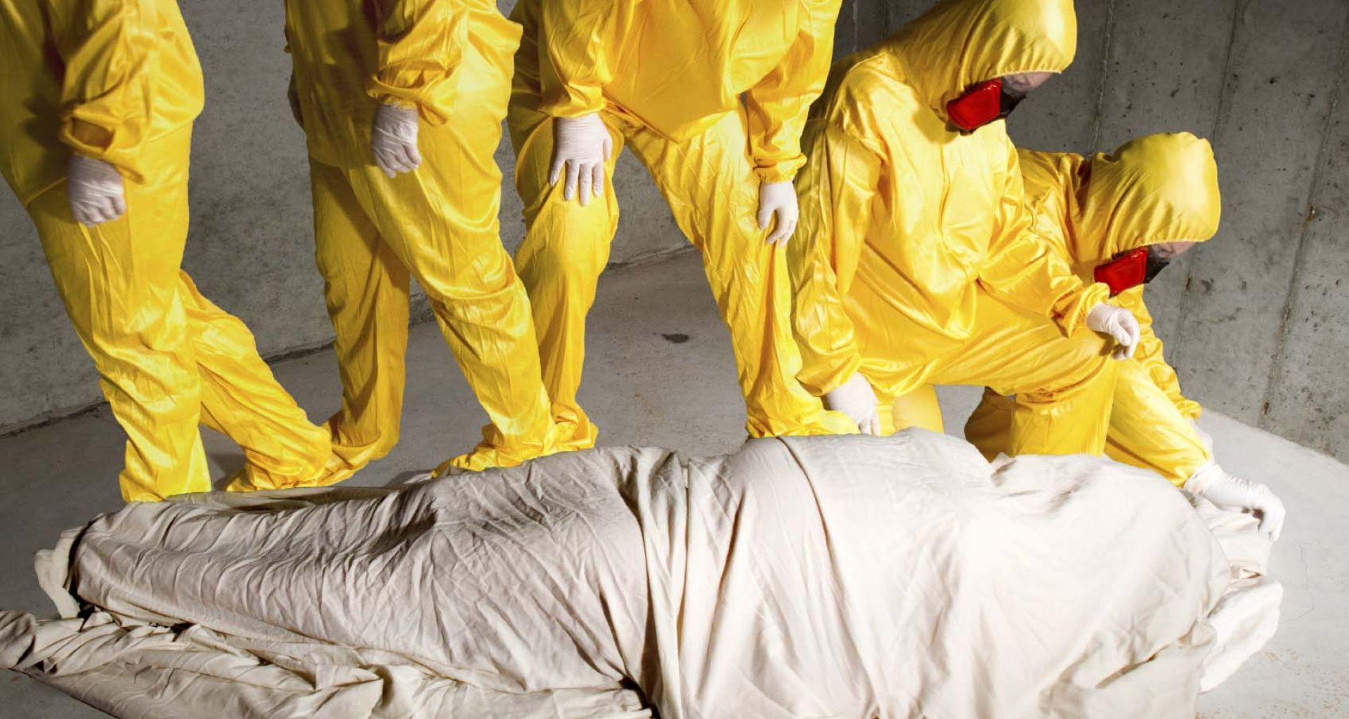 كيف يتم دفن المتوفي بمرض فيروس الإيبولا حسب توصيات منظمة الصحة العالمية