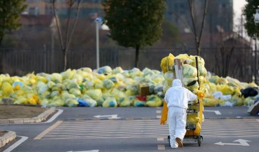 قواعد جديدة للتخلص من النفايات المنزلية في زمن جائحة فيروس الكورونا المستجد