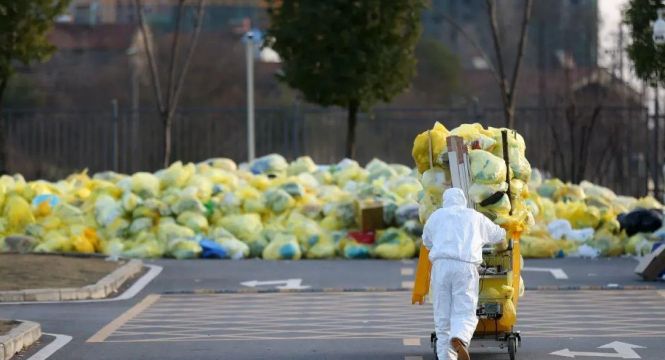 كيف تعاملت الصين مع الكميات الضخمة من النفايات الطبية في وباء فيروس كورونا الجديد؟