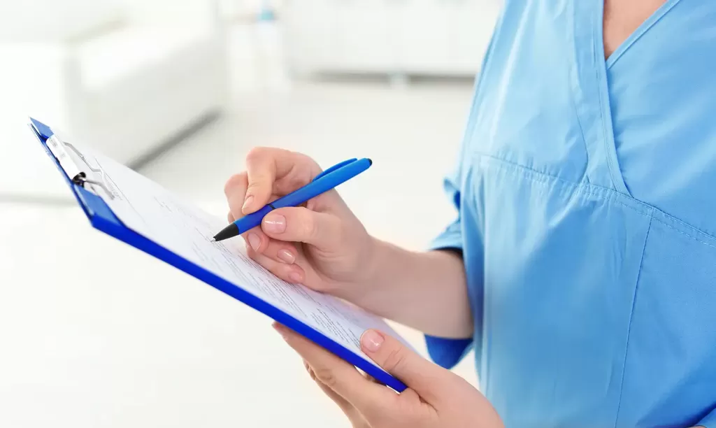 الرئيسية 5 إدارة النفايات الرعاية الصحية في المستشفيات: التبليغ عن الحوادث