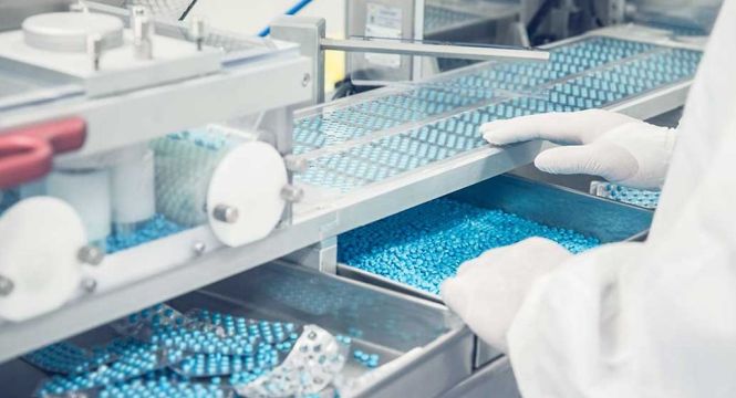 إدارة النفايات الصيدلانية والصناعات الدوائية